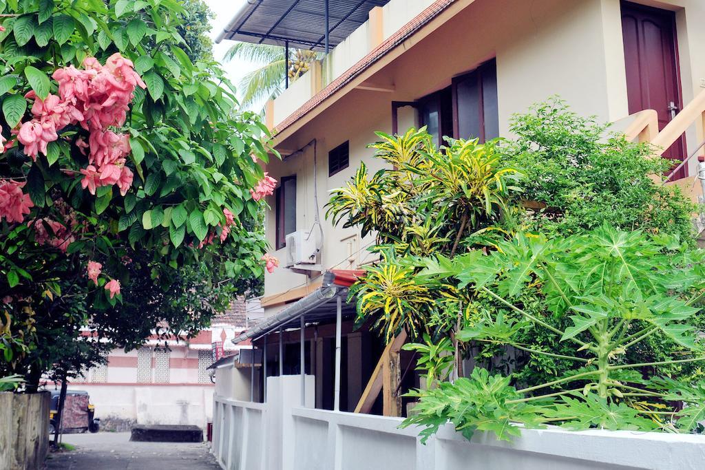 Das Residency Bed and Breakfast Kochi Exterior foto