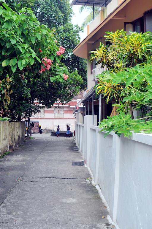 Das Residency Bed and Breakfast Kochi Exterior foto